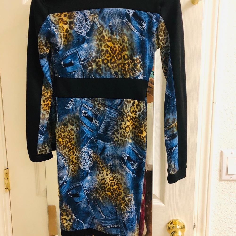 Dress good condition one size fits most